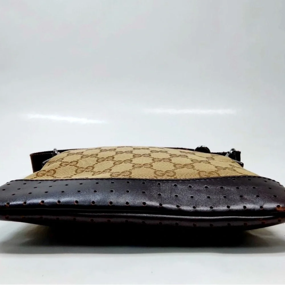 ‼️SOLD‼️GUCCI BEIGE AND BROWN MONOGRAM CANVAS MESSENGER CROSSBODY BAG - Picture 3 of 5